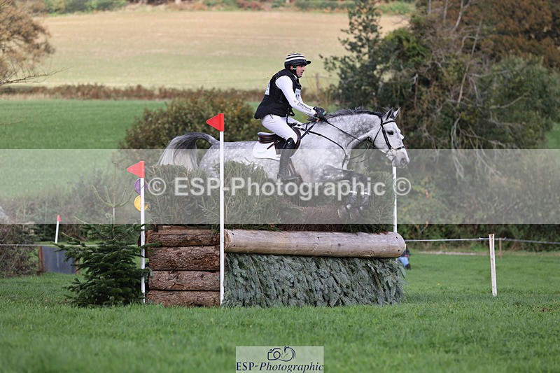 241025-130223-08554 - 139-Alan.Nolan-HARTHILL.HEROINE