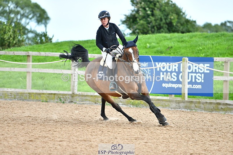 230729A-163019-07497 - Cls 18 National 1.30m