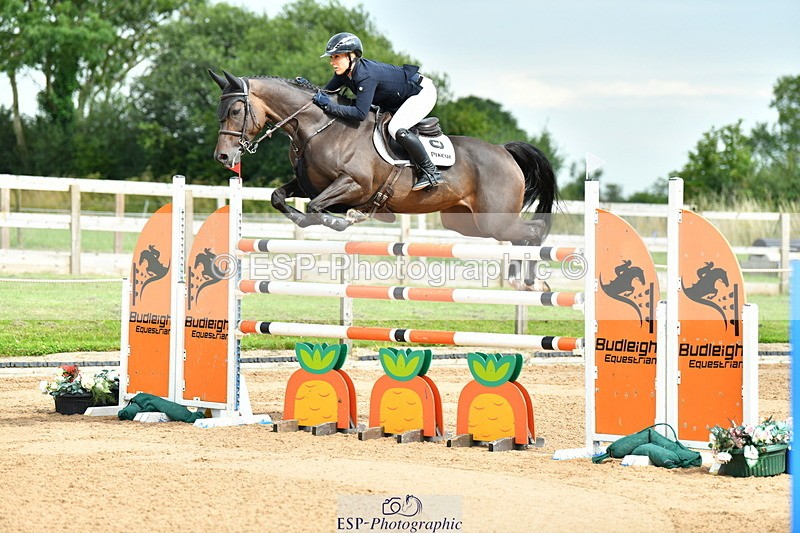 230720A-163952-04359 - Cls 9 2 Star Big 1.40m break to end