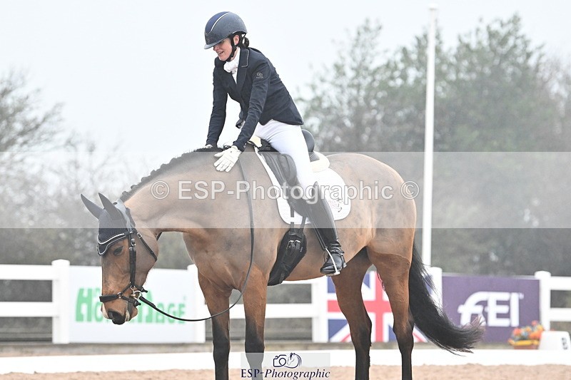 240217A-122136-02190 - 217-Louisa.Spencer.Smith-Lady.Natalie