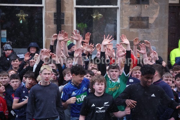 DAD11689 - New Years Boys Ba'