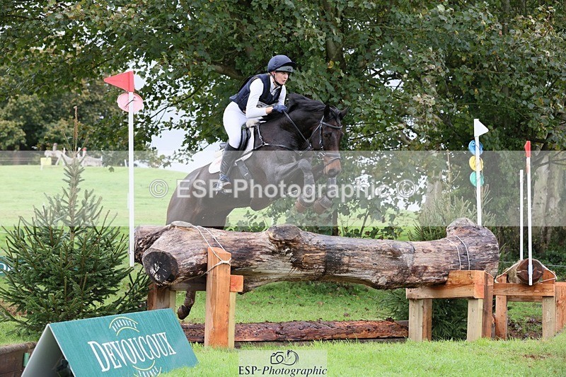 231021-115257-15800 - 645-COOLEY.CORPELLO-Francesca.Swallow-SC+XC