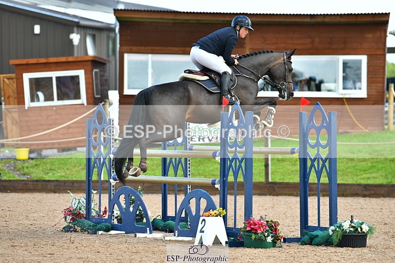 230723A-094624-10647 - Cls 4, 2 Star Small 1.30m