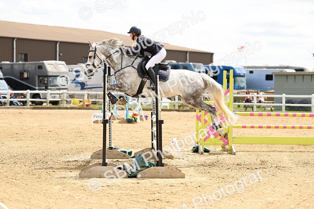 SBM_005306 - Class 18 - Senior 1.05m Open