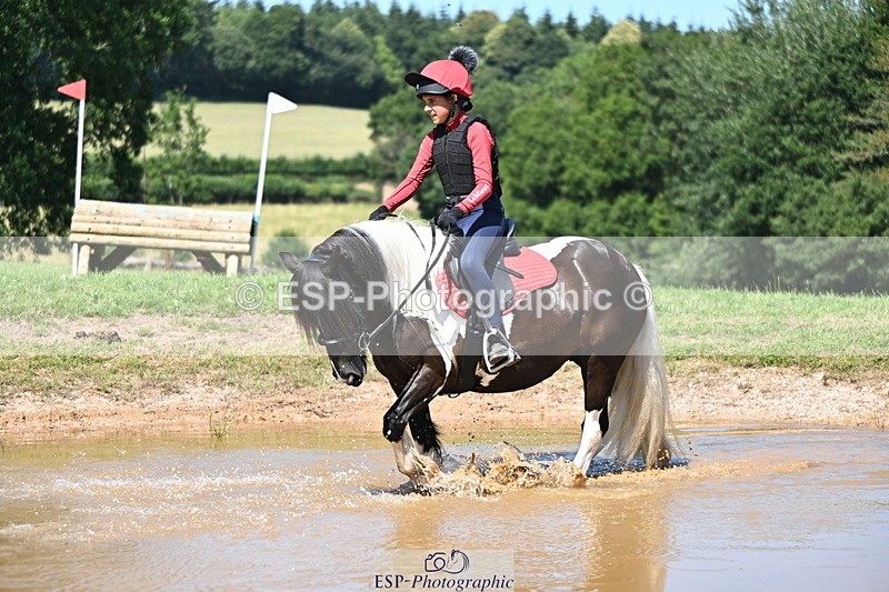 240729B-150143-02996 - Abbie's Group XC