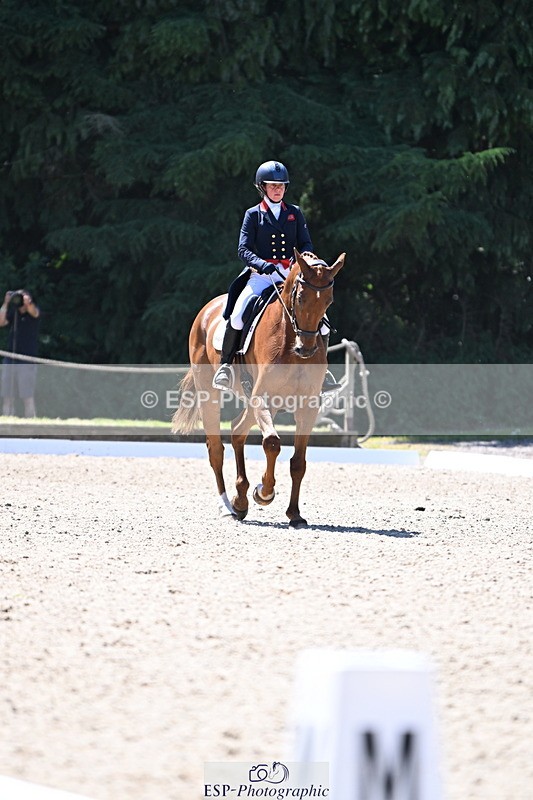 250522A-122546-03727 - C-202-Kitty.King-MBF.REDHOUSE.EVOQUE