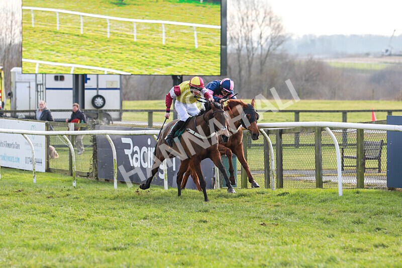 220125-Race 1-Siberian Star-3414 - Race 1