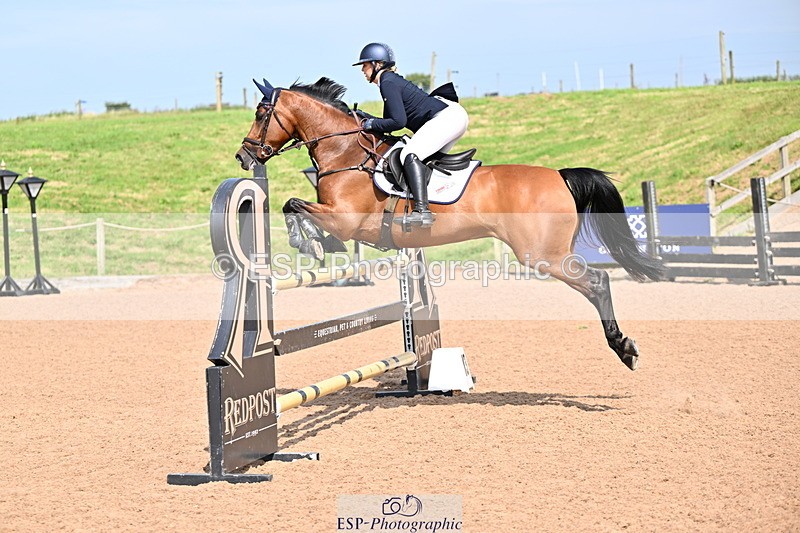 240828A-143250-00928 - Cls 4 Snr Newcomers and 1.10m Open