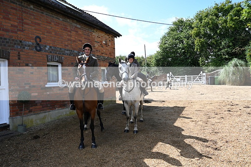 WJ7_7115 - Berks & Bucks at Blandy’s Farm 31-08-25