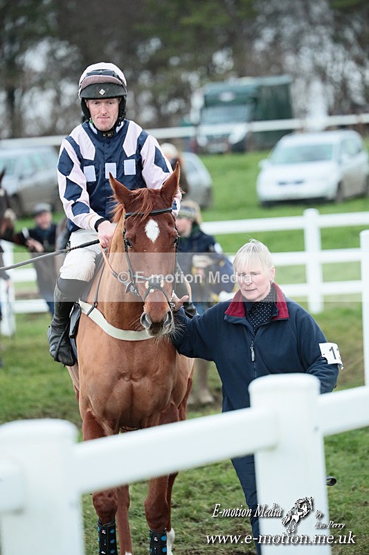 PtP 141225  2473 - New Forest Hounds PtP Larkhill 14/12/25