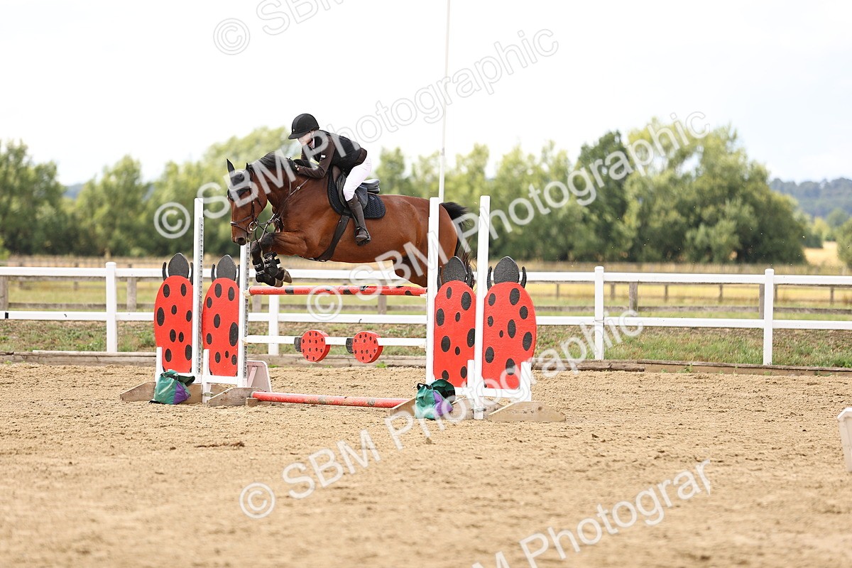 SBM_026978 - Class 13 - Senior Newcomers - 1.10m