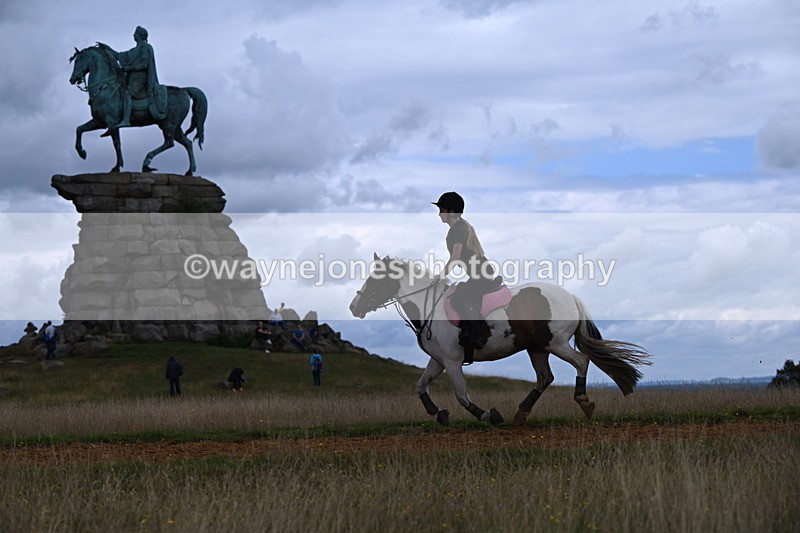 DSC_7326 - Time at Statue 13:16 to 13:52