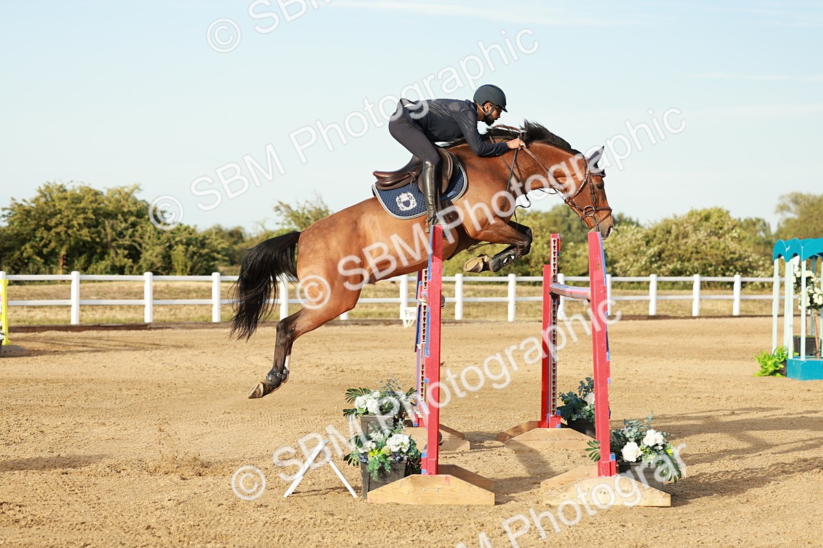 SBM_009069 - Class 6 - National 1.30m 1.40m Open Handicap