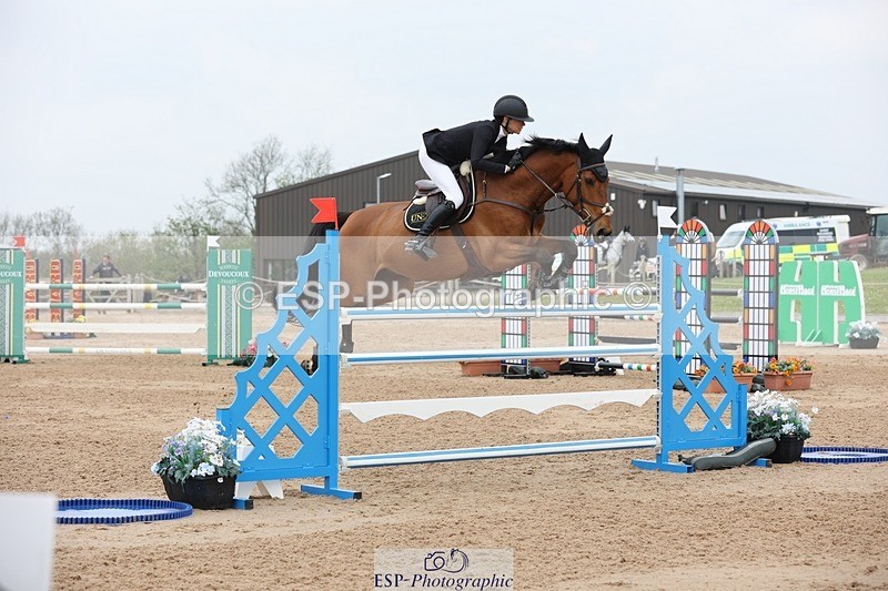 250424-122135-05357 - Cls 1 - 2 Star Small Tour