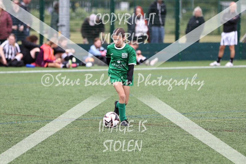1DX31939 - Sat 6th U12 Girls