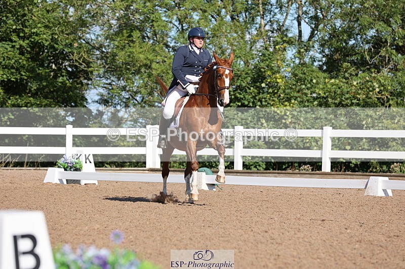 240816A-100244-02796 - 120-Camilla.Stevens-Angelica