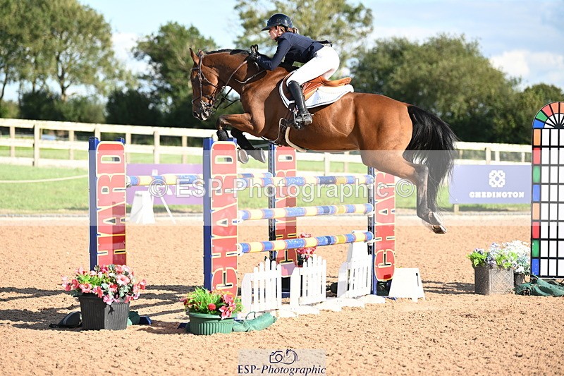 240913A-161618-05194 - Cls 18 National 1.40m Open