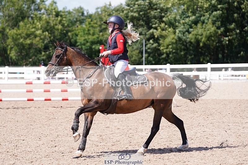 250628-150548-06148 - Cls 23 Pony Intro & 80cm Open