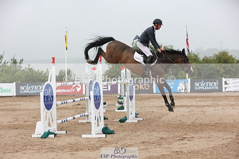 250717-142623-05967 - Cls 1, 3 Star Small Tour Start to Break