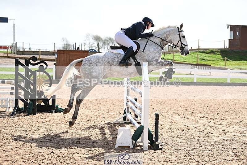 240407A-111853-05106 - Cls 27 Chard 1.05m & 1.10m Grand Prix