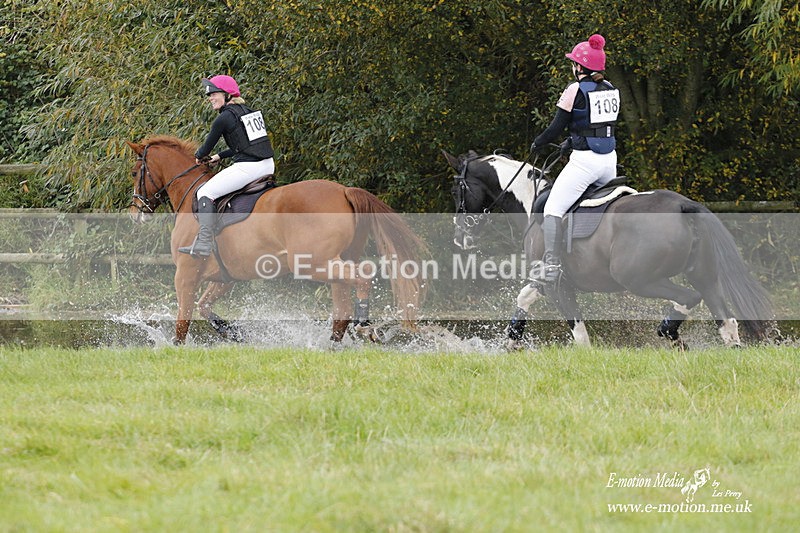  WWHT 171021 2085 - Novice Pairs (0.80m)  17/10/21