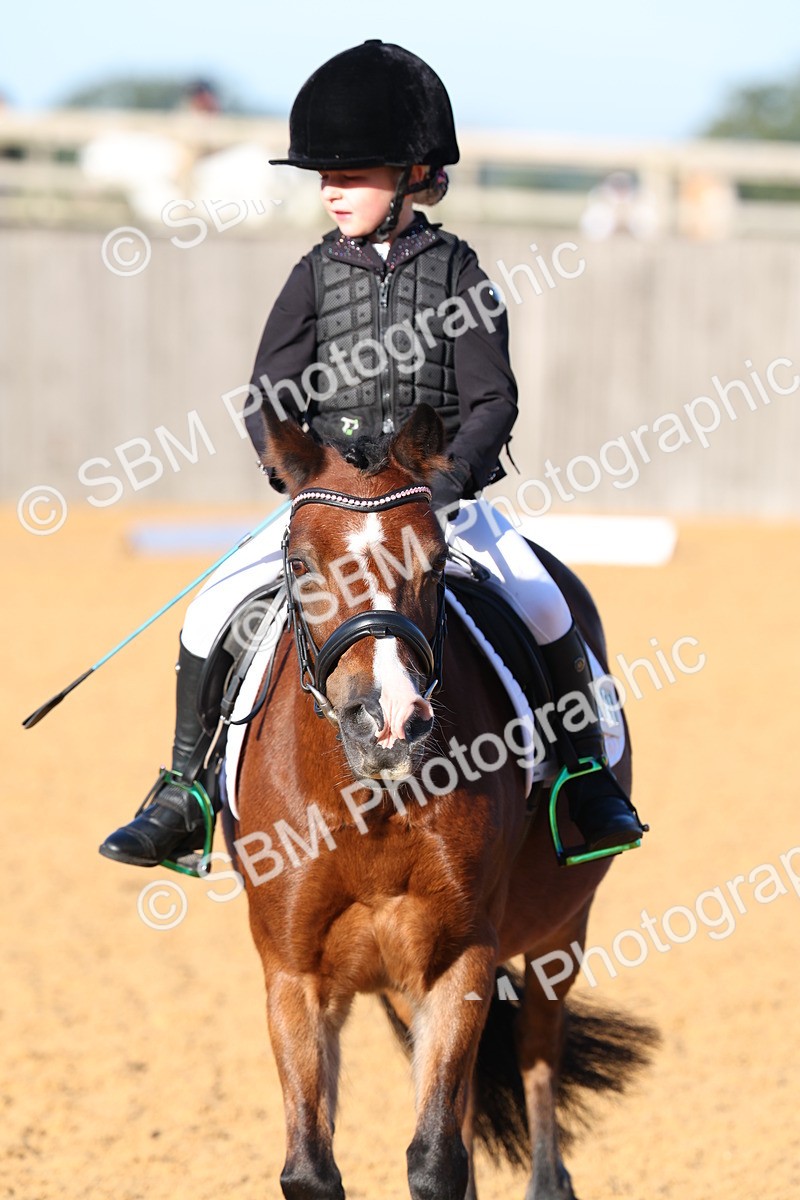 SBM_33840 - D27 - Have a Go