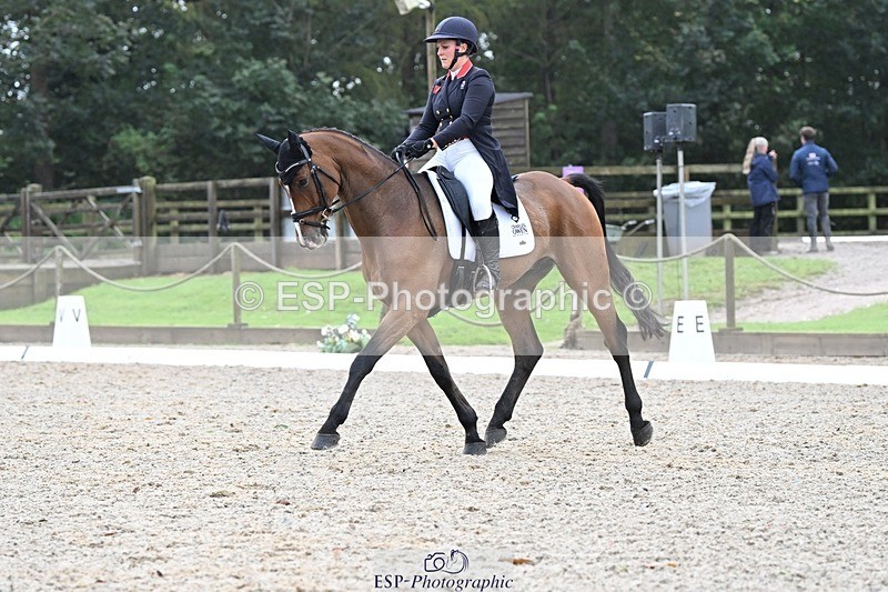 231019-105018-01653 - 034-COOLEY.PARK.MUZE-Gemma.Stevens-DR