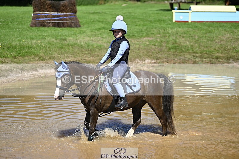 240728B-112114-00921 - Theo's Group XC