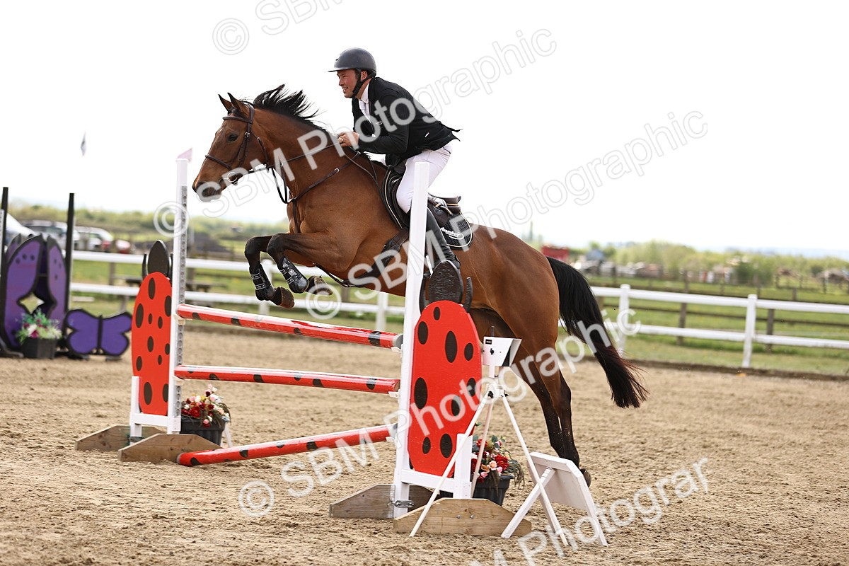 SBM_002099 - Class 10 - Senior British Discovery - 1.00m