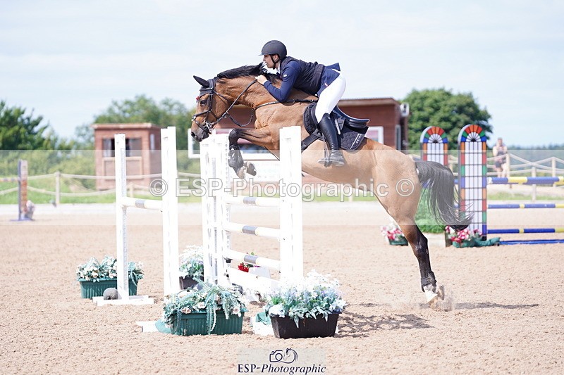 240802A-111834-03764 - Cls 16 Snr 1.20m Open