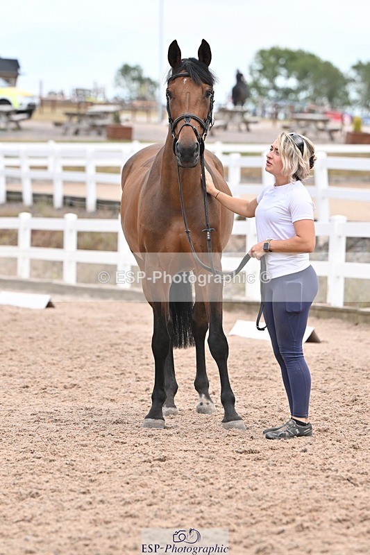 250716-141844-01011 - Trot Up 1.30 to 2.30