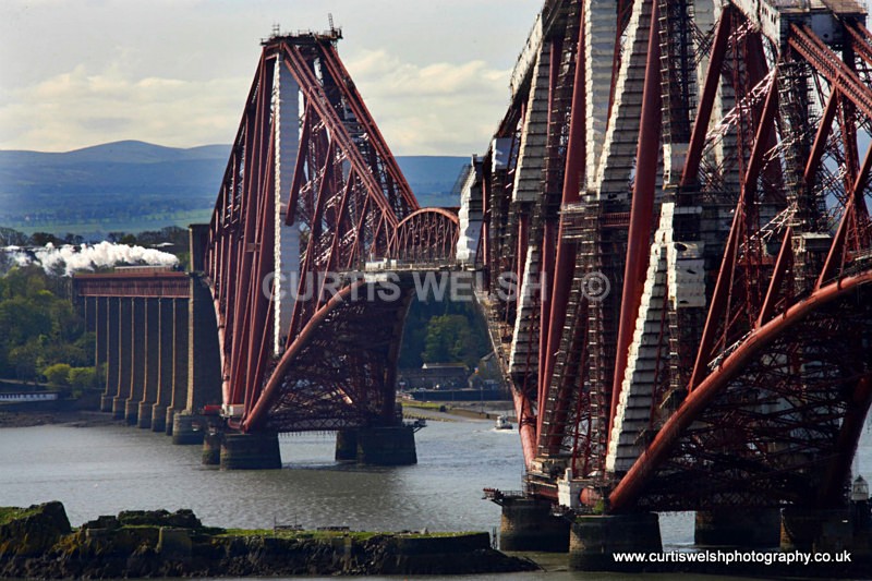 46115 - Forth Bridge crossing- Curtis Welsh - 17th April 2011 - Preserved Railways