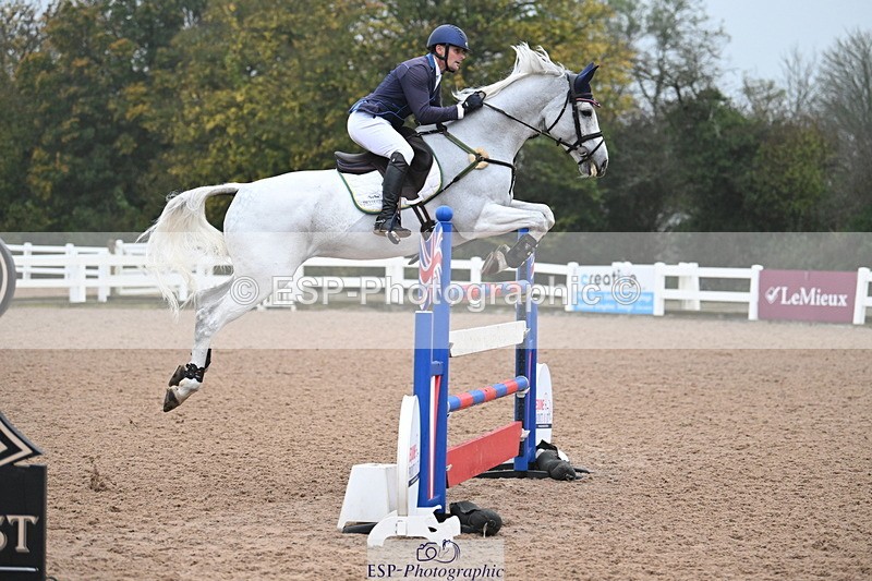 241102A-152457-06091 - SAT Cls 17 National 1.30 & 1.40m