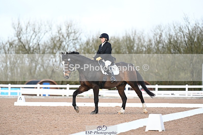 240323A-133133-03124 - UnA Medium 71