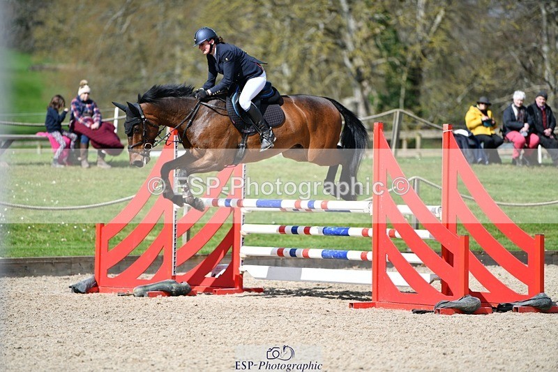 240324-120451-02444 - Cls 9 Snr 1.05m Open