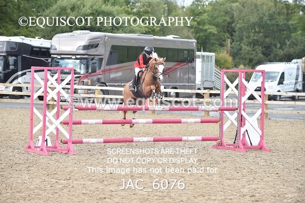 JAC_6076 - CLASS 6 SAT Springboard 128cm/ 138cm Restricted Handicap