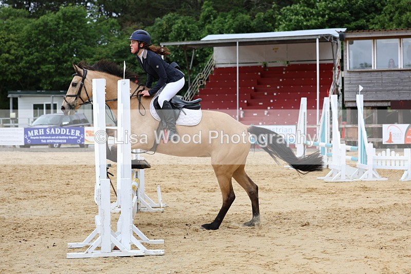 3E7A5074 - Class 9: 80cm Senior