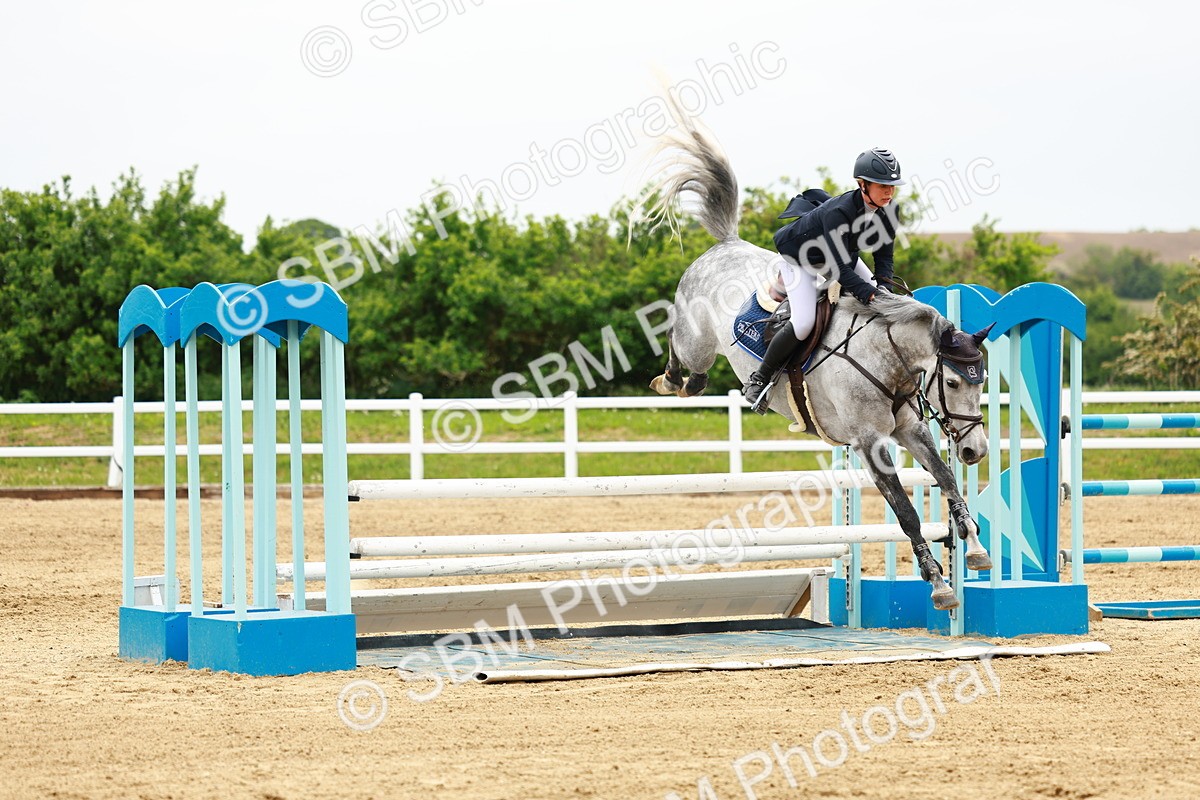 SBM_001179 - Class 5 - Senior Foxhunters - 1.20m