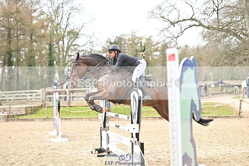 250321A-113649-00571 - Cls 3 Foxhunter and 1.20m Open