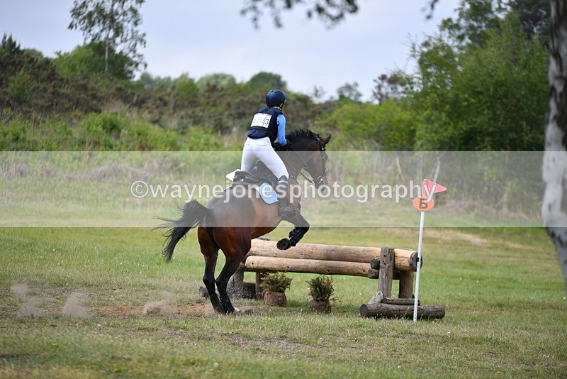 WJ5_5720 - Tweseldown 3-Phase Training (XC) 19-05-25