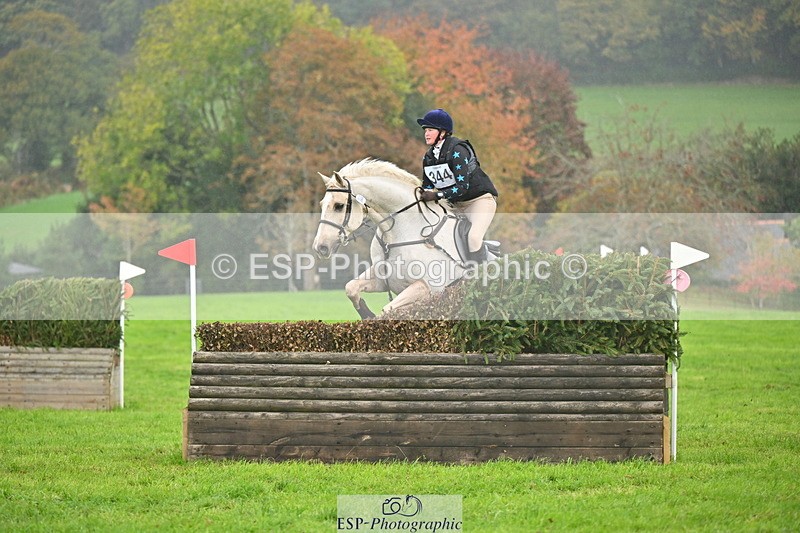 251025A-102049-16599 - D-344-Johanne.Heuff