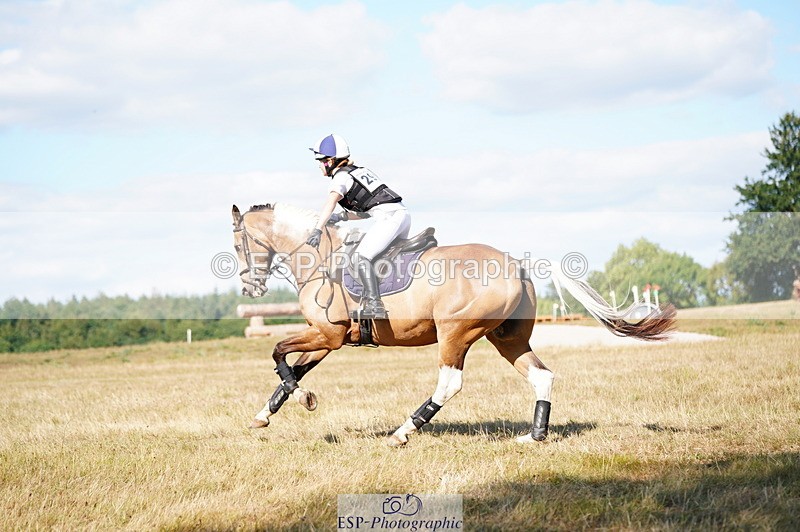250802A-164212-08040 - F-291-Maisie.Atkinson-RAINSTOWN.JONNY
