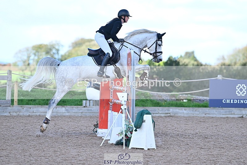 231014A-112806-04385 - Cls 18 Newcomers & 1.10m Open