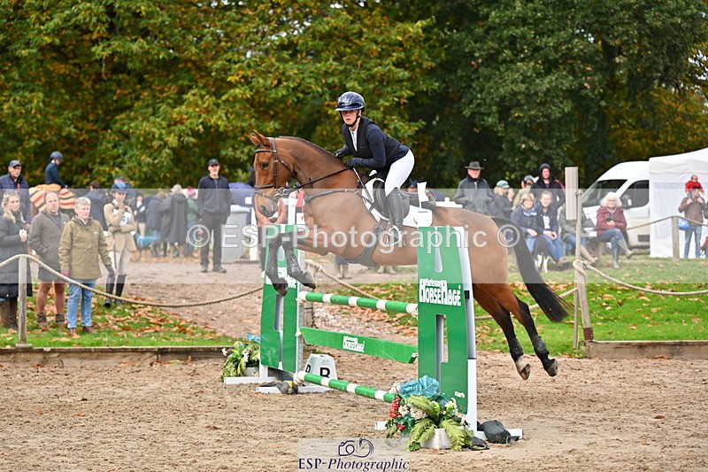 251026A-120244-24218 - E-386-Zara.Head