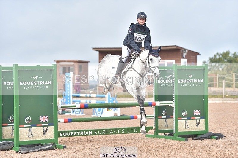 250830-104202-00304 - C-104-Florence.Bragg