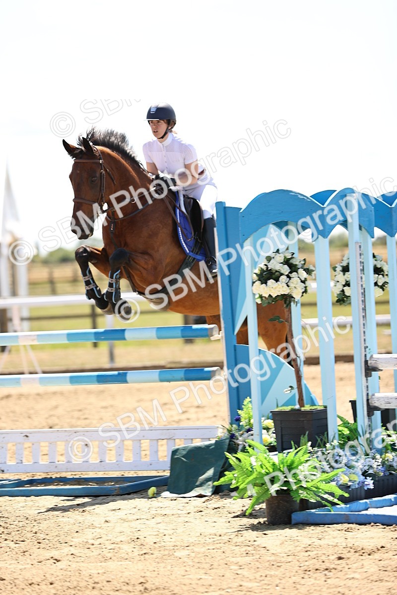 SBM_014841 - Class 15 - Senior Newcomers - 1.10m Open