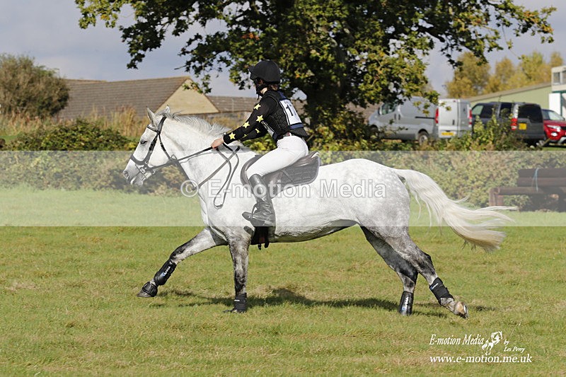  WWHT 171021 3209 - Intermediate (0.90m)  17/10/21