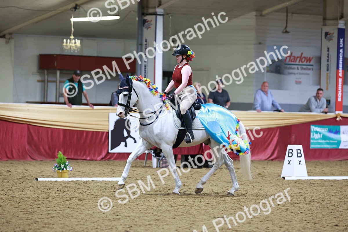 SBM_10109 - Class 62 - Strictly Fancy Dress-Age