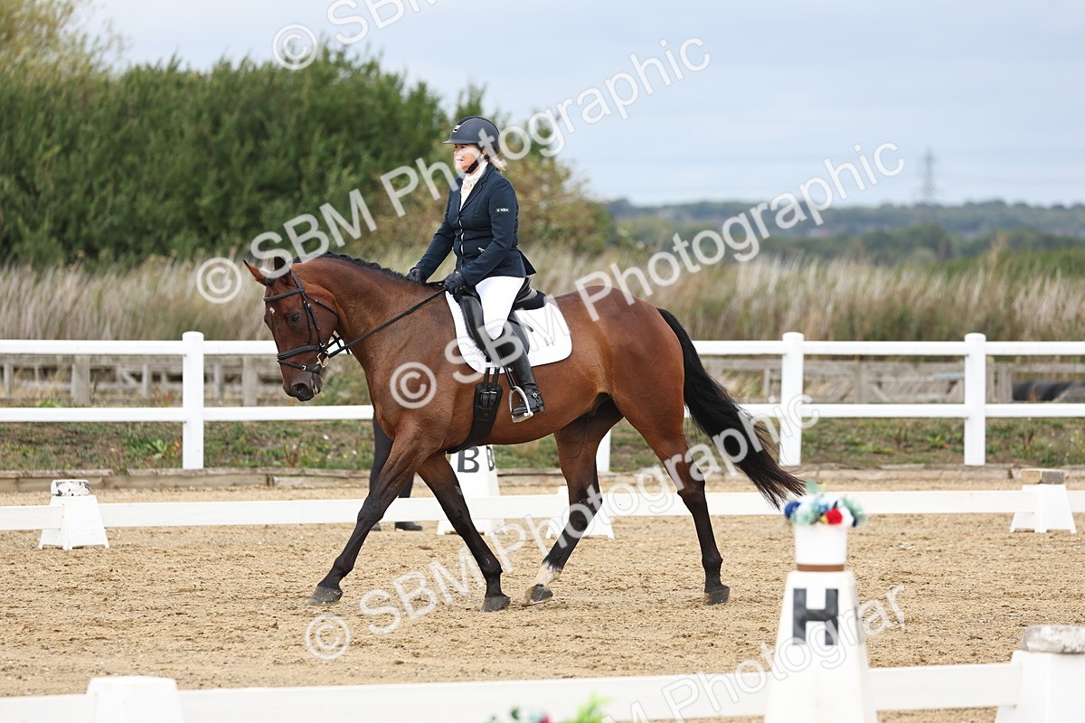 SBM_002589 - Class 7 - Novice 2 Warm Up