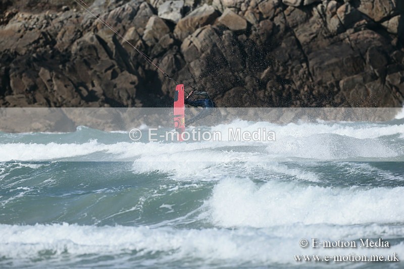 KS 020413-207 - Kite Surfing